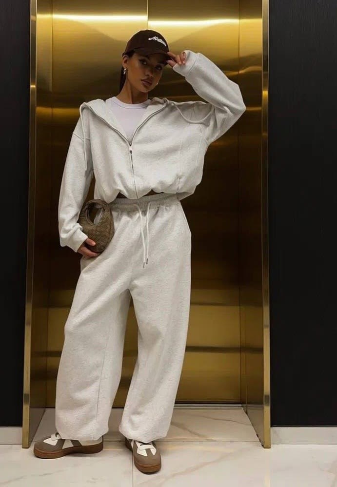 womens baby blue tracksuit,light blue tracksuit womens,спортивный костюм женский,костюмы голубые,спортивный костюм