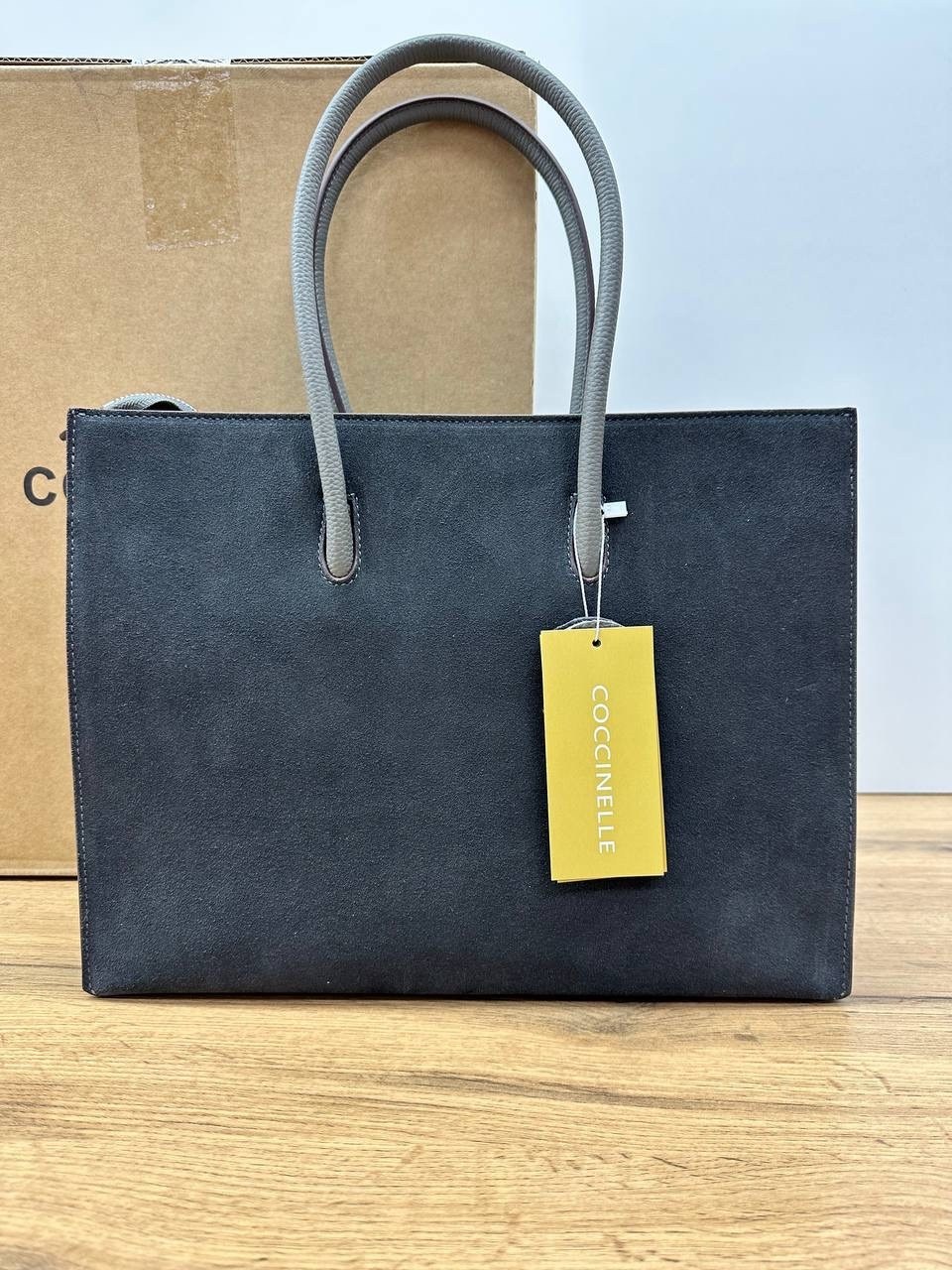 coccinelle сумка на плечо шоппер myrtha maxi log,сумка coccinelle,coccinelle сумка на плечо шоппер,coccinelle сумка шоппер,сумка женская coccinelle