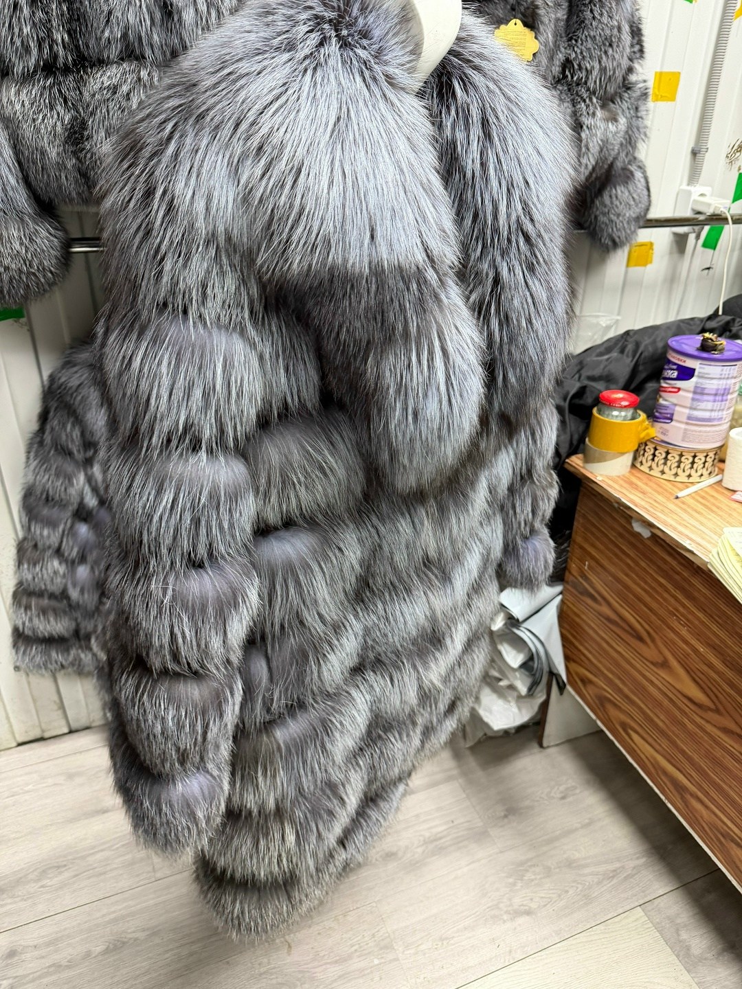 шуба из чернобурки,женская шуба из натурального меха чернобурки,шубы чернобурки трансформеры,шуба чернобурка,шуба из чернобурой лисы