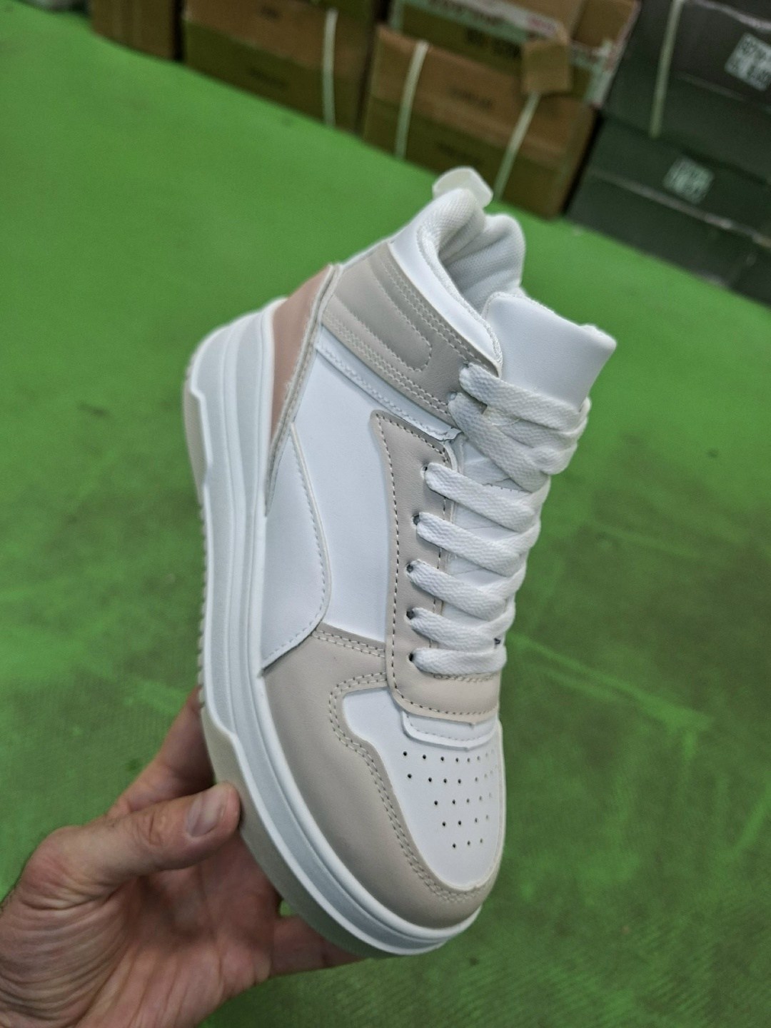 ,женские кроссовки,высокие кроссовки,женские высокие кроссовки, женская