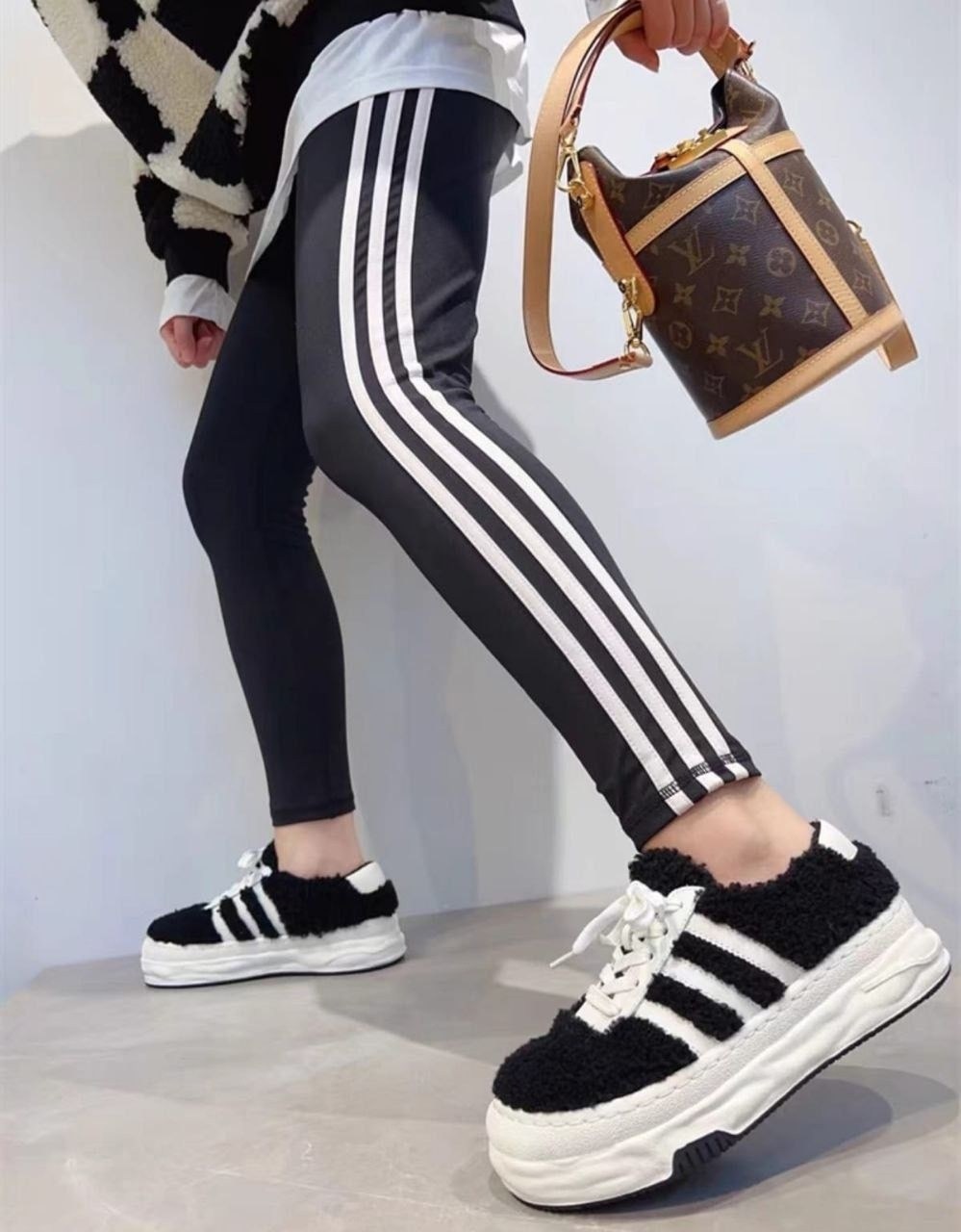 кроссовки женскиe,,adidas кроссовки женские,кроссовки adidas,кроссовки адидас