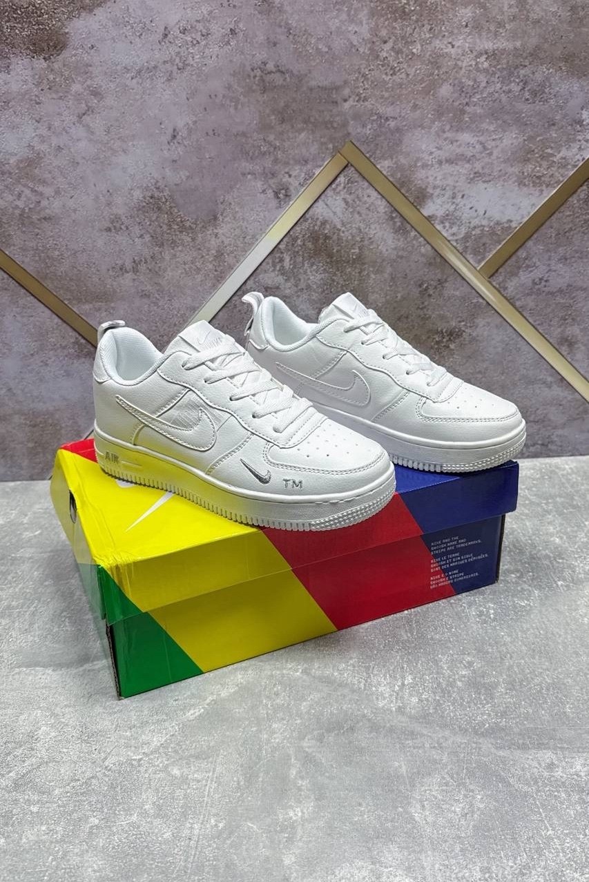 кроссовки nike air force 1,кроссовки женскиe,кроссовки nike air force,nike air force 1,белые кроссовки найк