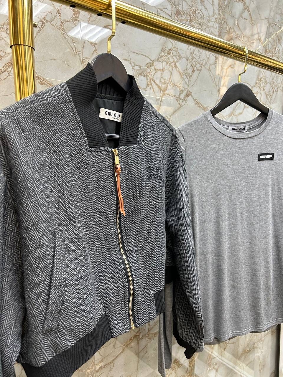 трикотажные костюмы,костюм с юбкой,celine костюм женский,модные комплекты,костюм miu miu