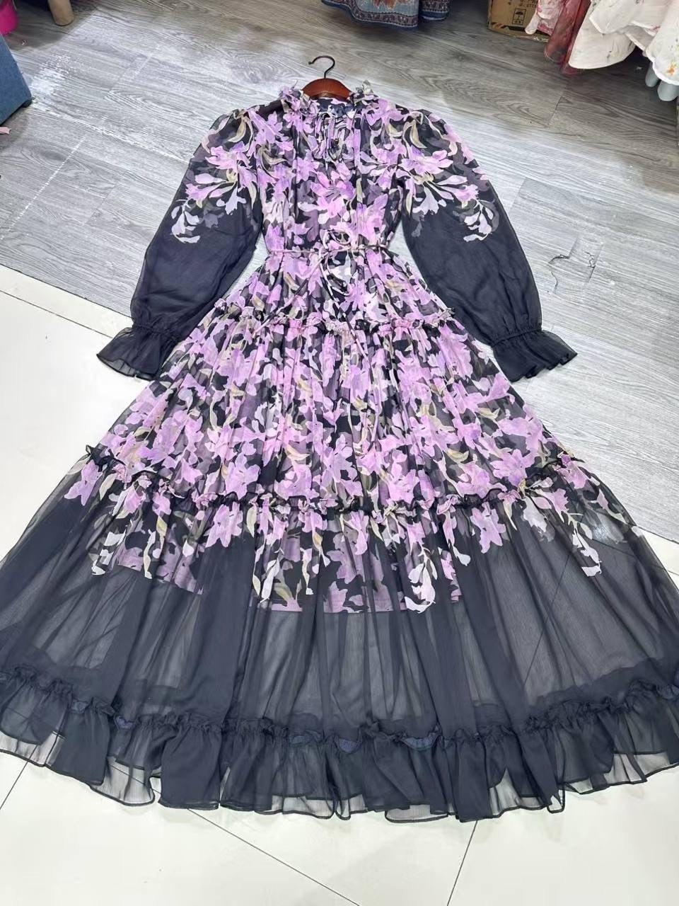 шифоновое платье,женское шифоновое платье трапециевидной формы с цветочным принтом,шифоновое платье с принтом,женское шифоновое платье,платье из шифона