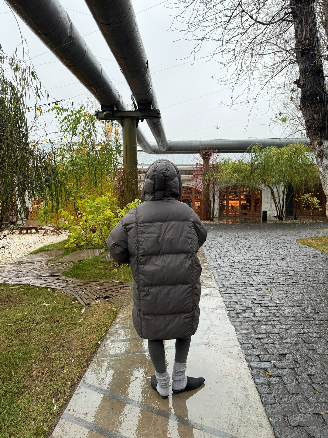 prada серый пуховик oversize,удлиненный пуховик,объемный пуховик кокон,пуховик кокон,пуховик оверсайз