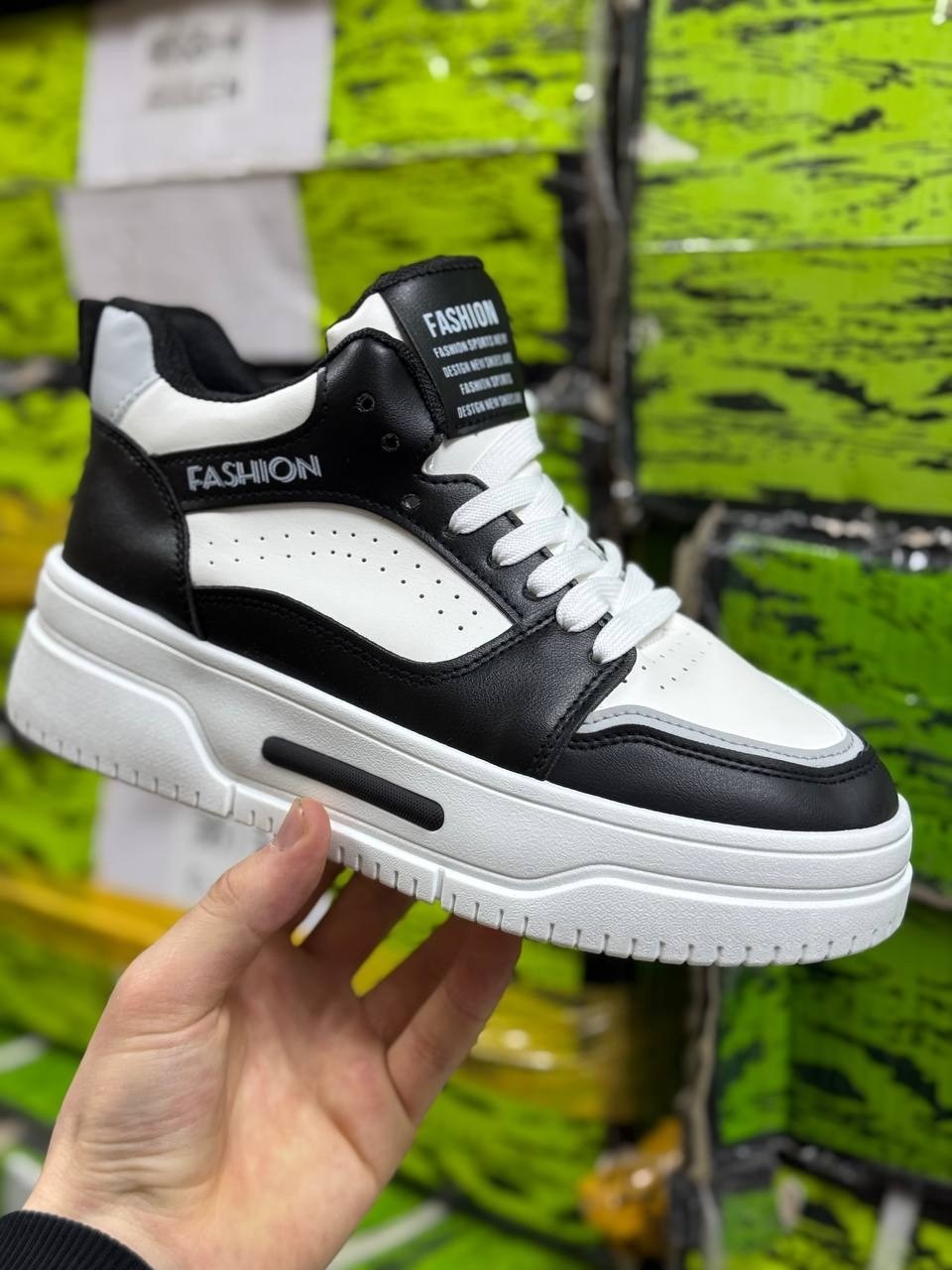 кроссовки женскиe,модные кроссовки, спортивная,, женская