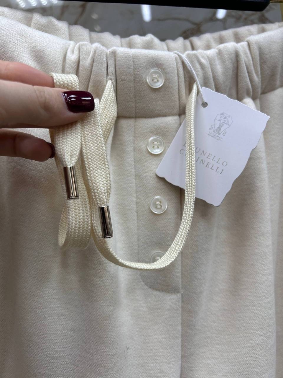 трикотажные костюмы,костюм вязаный,брючный трикотажный костюм,костюм,костюм кашемировый