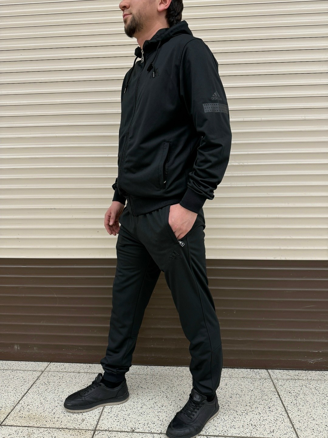 спортивный костюм,костюм мужской спортивный,спортивный костюм adidas,спортивный костюм мужской спортивный костюм,костюм спортивный adidas мужской