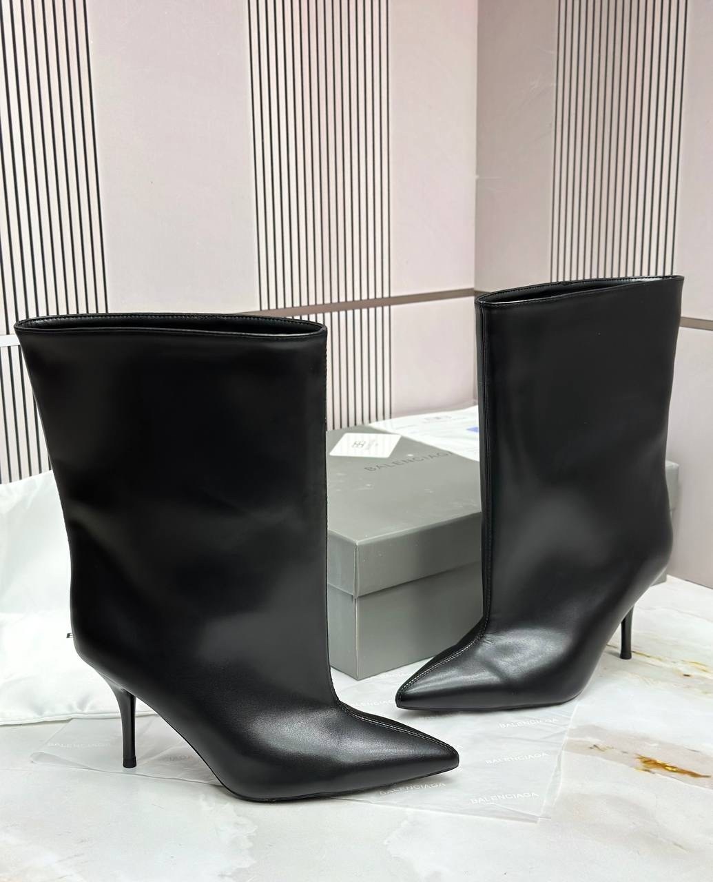 ботильоны balenciaga,сапоги balenciaga,баленсиага сапоги,женские ботильоны,модная женская