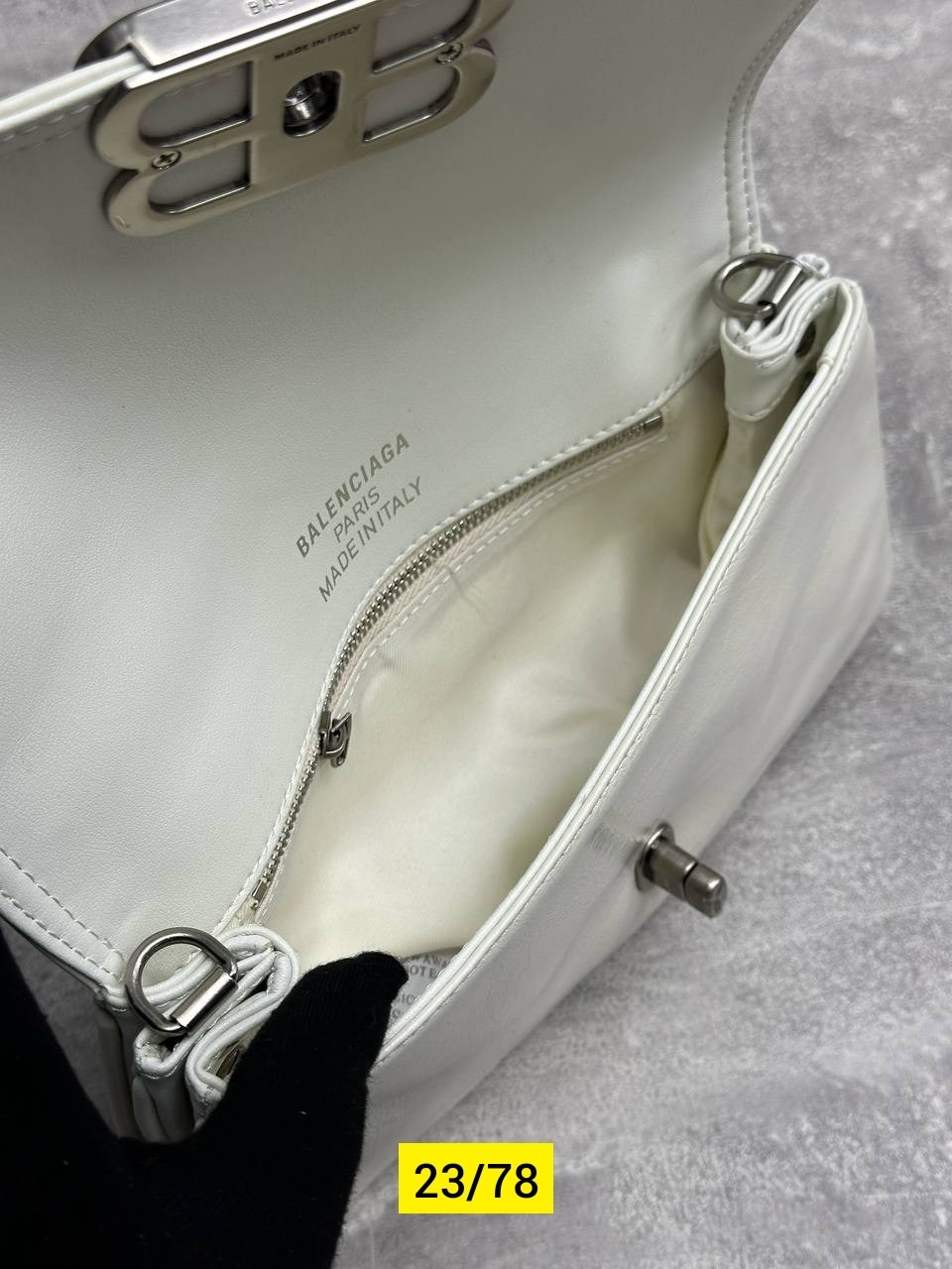 сумка женская balenciaga,сумка balenciaga,balenciaga сумка на плечо,сумка balenciaga bb реплика цвет черный,сумка женская баленсиага