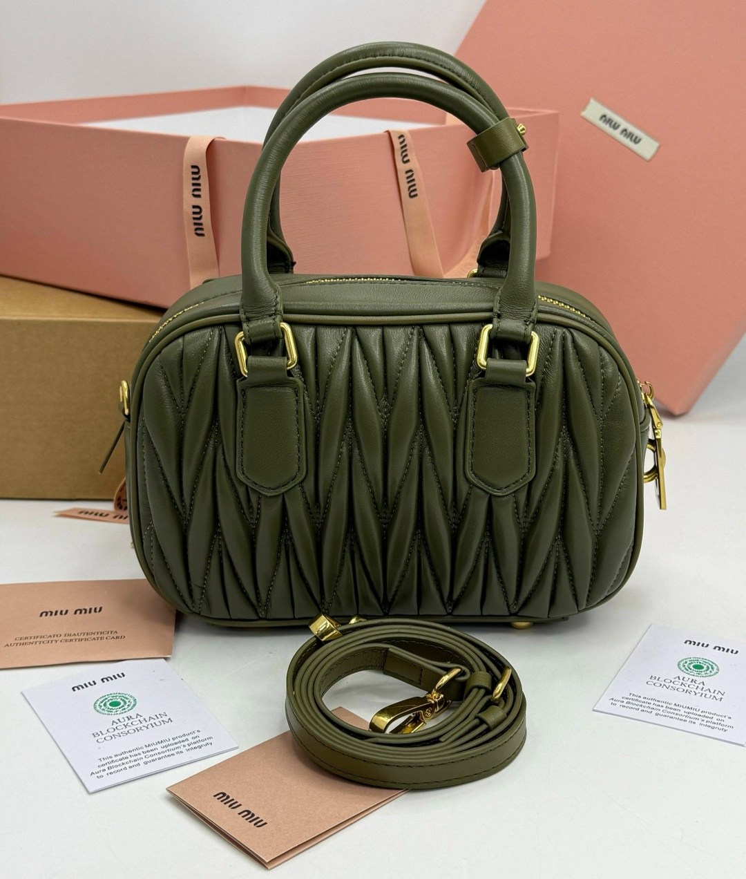 сумка,сумка женская miu miu,сумки женская,сумка miu miu,миу миу сумка