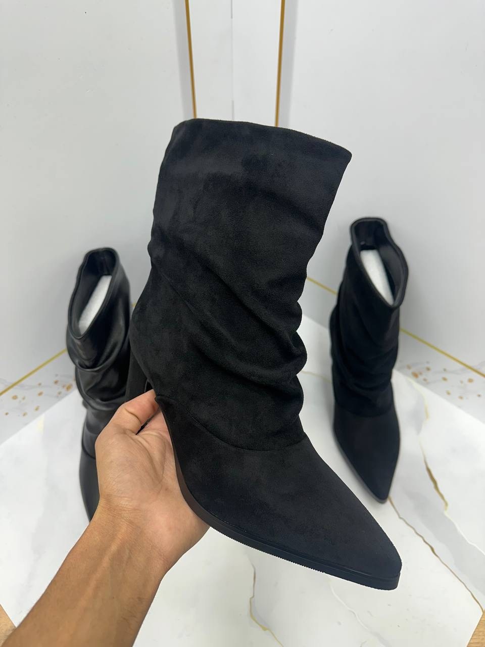 ,женская ,сапоги модные,женские ботильоны с острым носком на тонком высоком каблуке,сапоги