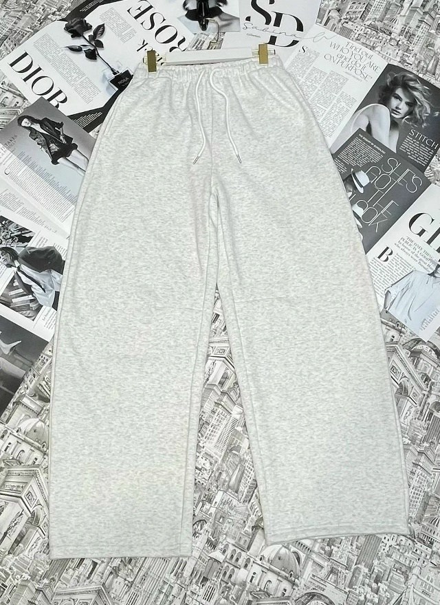 спортивные брюки,брюки в спортивном стиле,брюки спортивные женские,штаны оверсайз,спортивные штаны