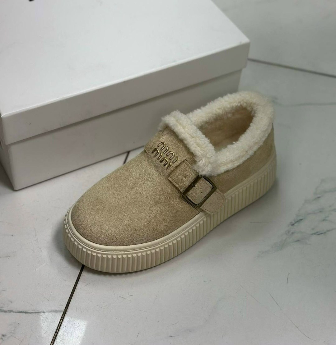 женская зимняя , женская,,угги замш,угги женские зимние