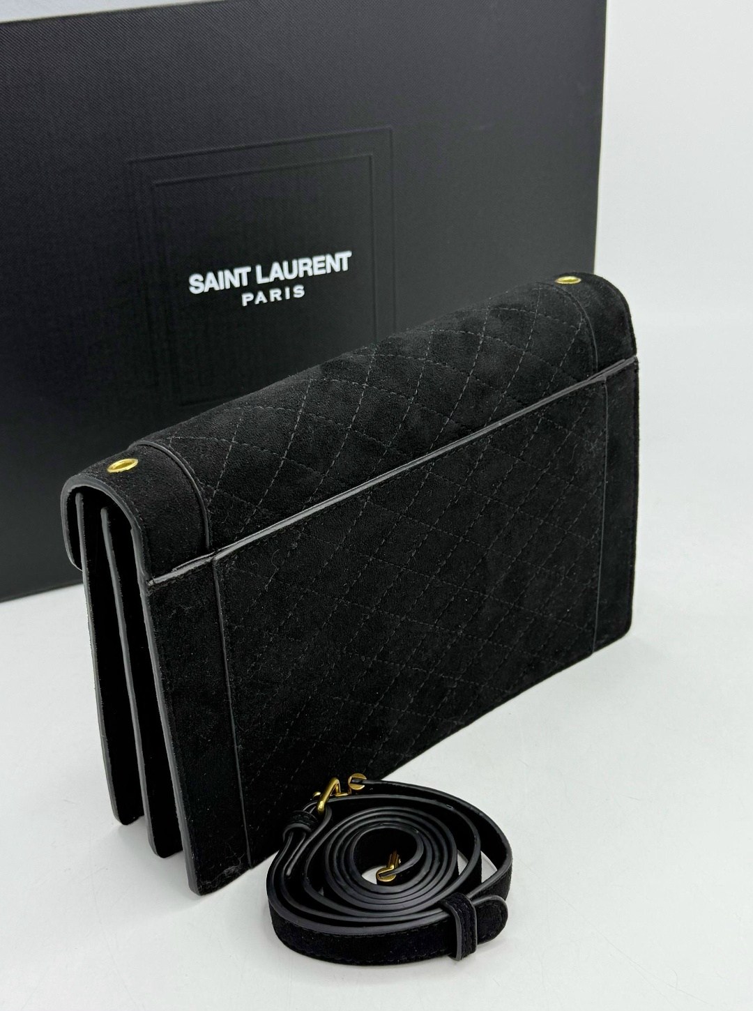 saint laurent сумка,женская cумка yves saint laurent,сумка yves saint laurent,saint laurent сумка тоут,сумка на плечо saint laurent