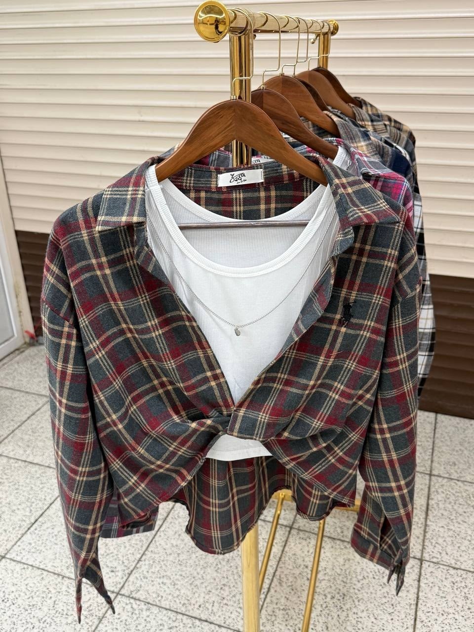 рубашка в клетку,рубашка в клетку женская,рубашка женская в клетку оверсайз,женская рубашка,женская клетчатая рубашка