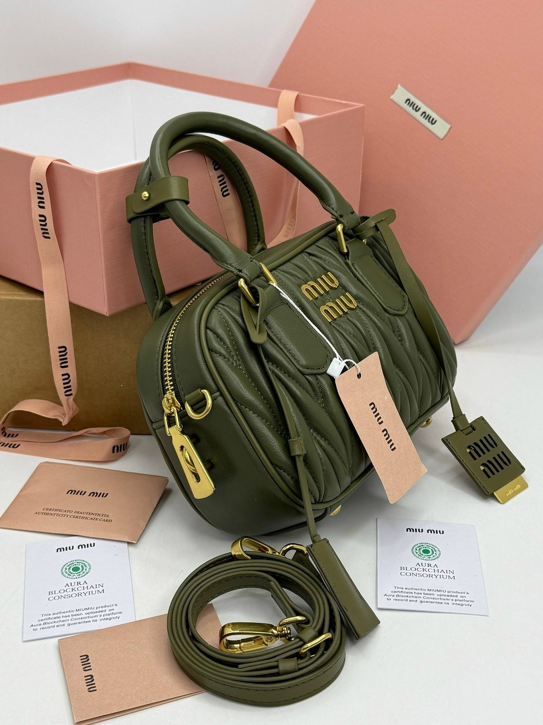 сумка,сумка женская miu miu,сумки женская,сумка miu miu,миу миу сумка