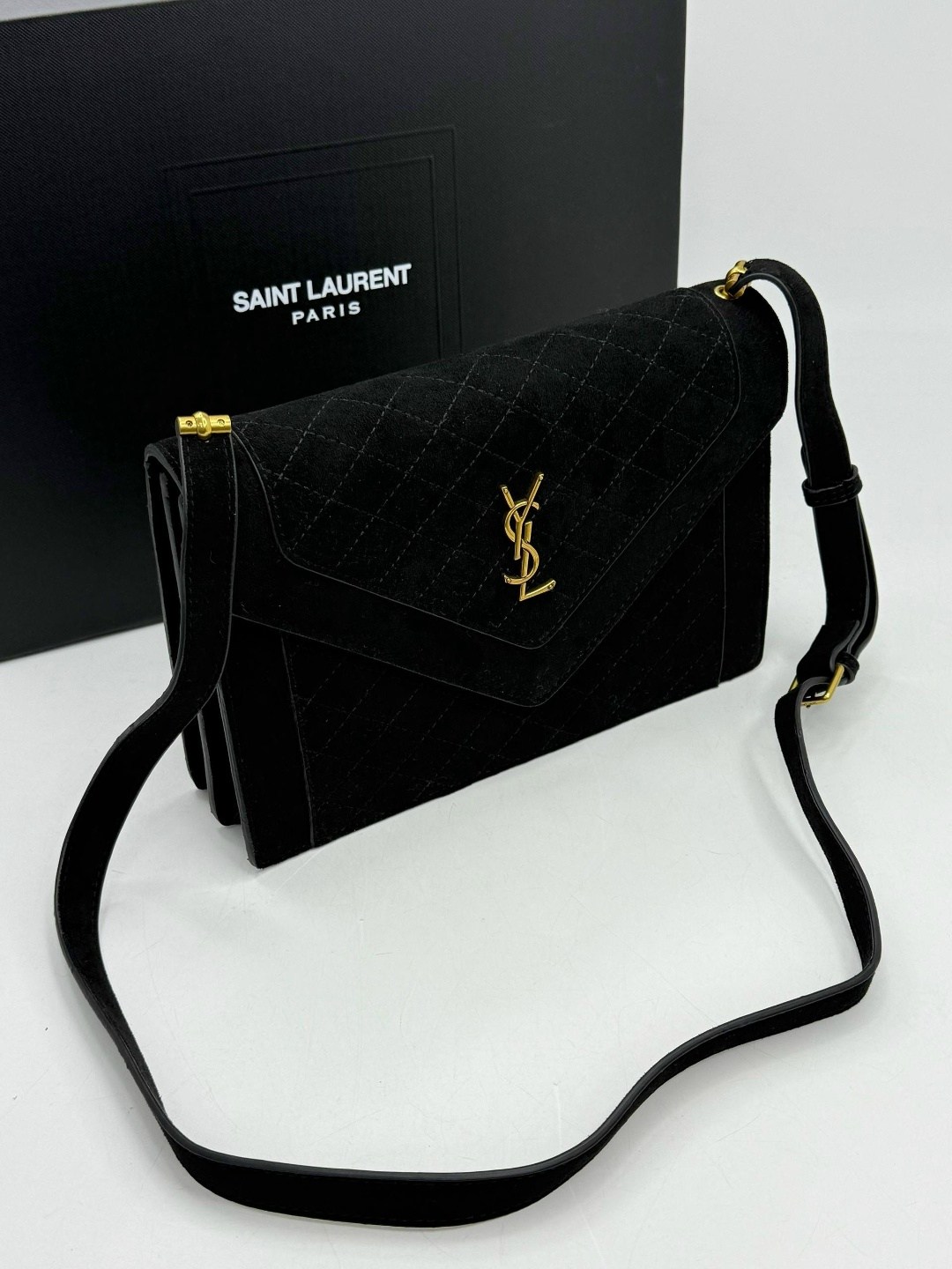 saint laurent сумка,женская cумка yves saint laurent,сумка yves saint laurent,saint laurent сумка тоут,сумка на плечо saint laurent