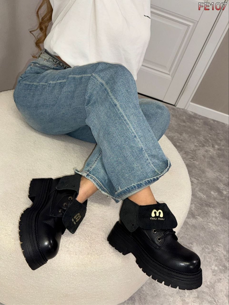 ботинки miu miu,ботинки женские miu miu зимние,ботинки замшевые miu miu,ботинки miu miu короткие,ботинки на платформе miu miu