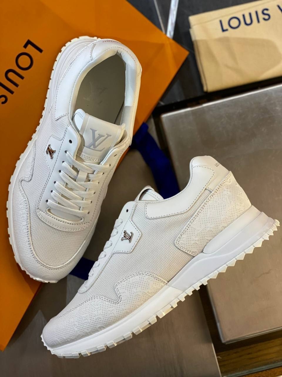 кроссовки louis vuitton кроссовки louis vuitton,louis vuitton кроссовки,кроссовки louis vuitton мужские,кроссовки луи виттон trainer мужские,кроссовки женские louis vuitton