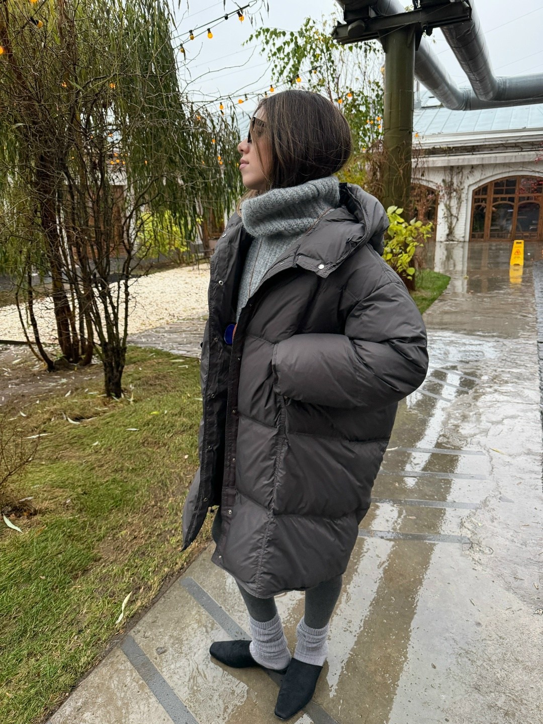 prada серый пуховик oversize,удлиненный пуховик,объемный пуховик кокон,пуховик кокон,пуховик оверсайз