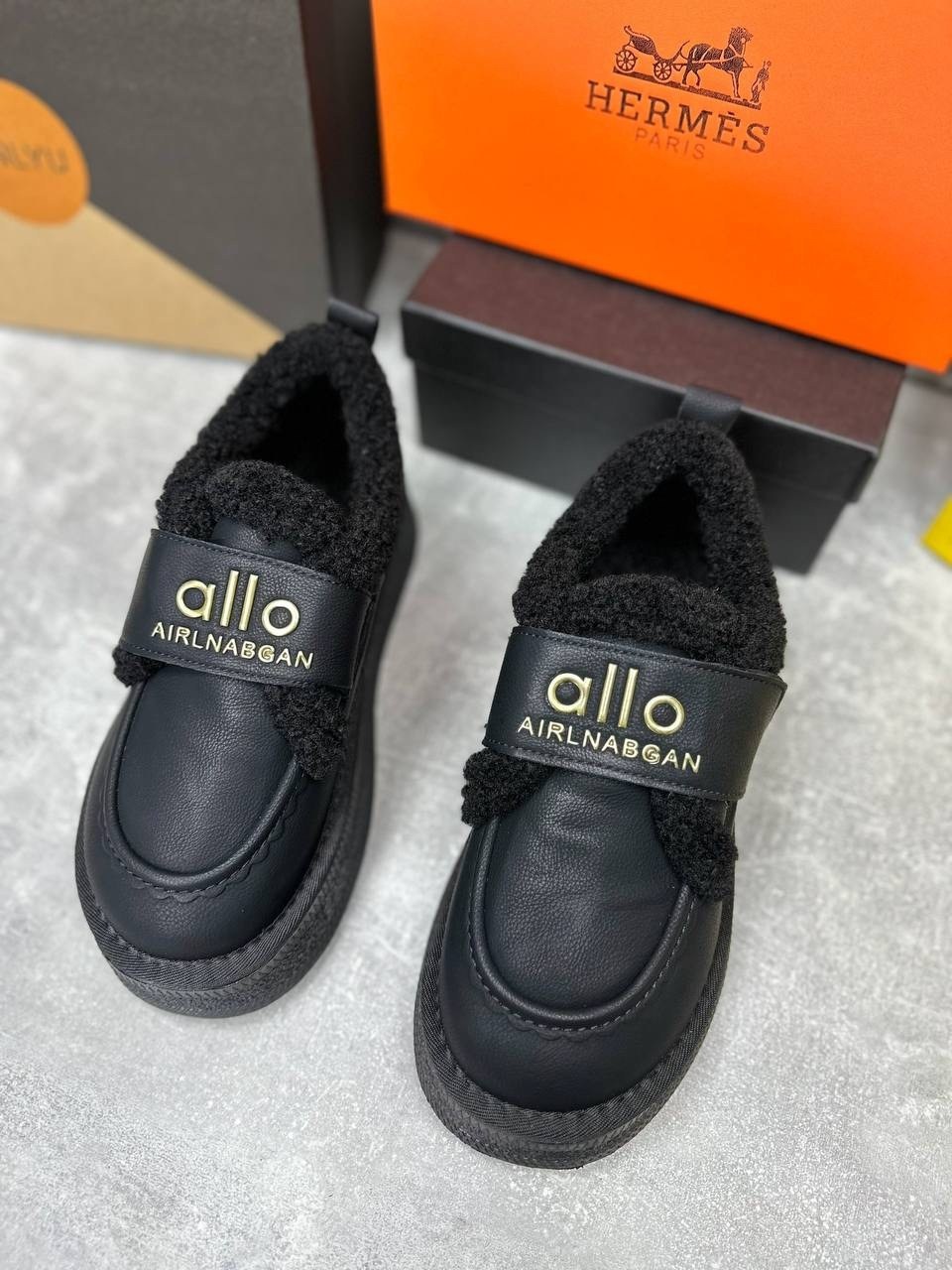 , женская,брендовая ,школьная ,лоферы женские