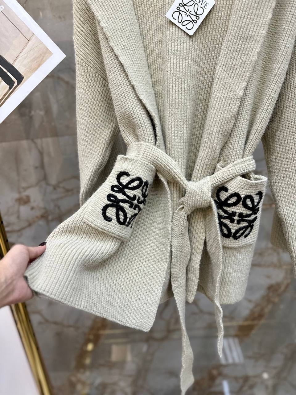 кардиган,стильный кардиган,вязаный кардиган,кардиган loewe,вяжем кардиган