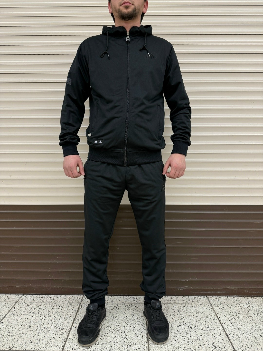 спортивный костюм,костюм мужской спортивный,спортивный костюм adidas,спортивный костюм мужской спортивный костюм,костюм спортивный adidas мужской