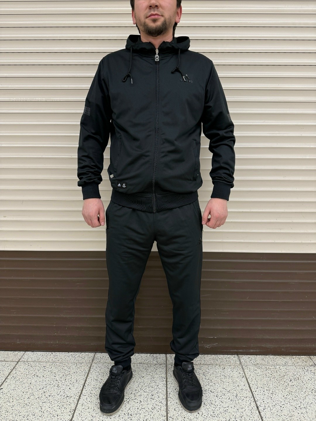 спортивный костюм,костюм мужской спортивный,спортивный костюм adidas,спортивный костюм мужской спортивный костюм,костюм спортивный adidas мужской