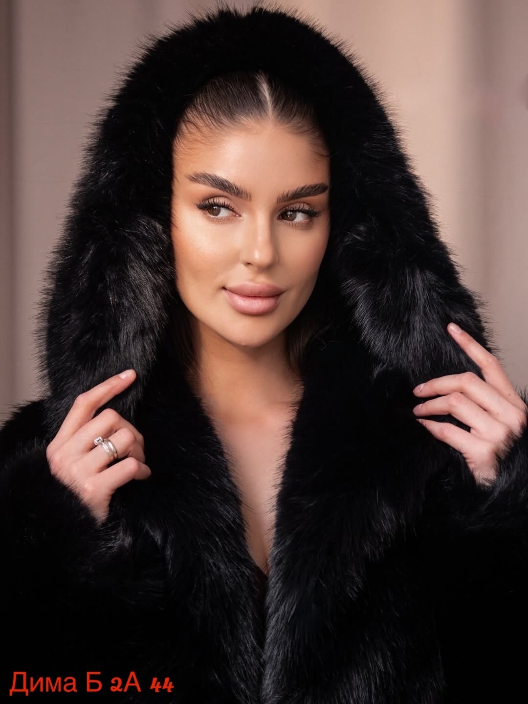 женская шикарная шубка эко норка,шубка эко мех,шуба,мария погребняк в шубе