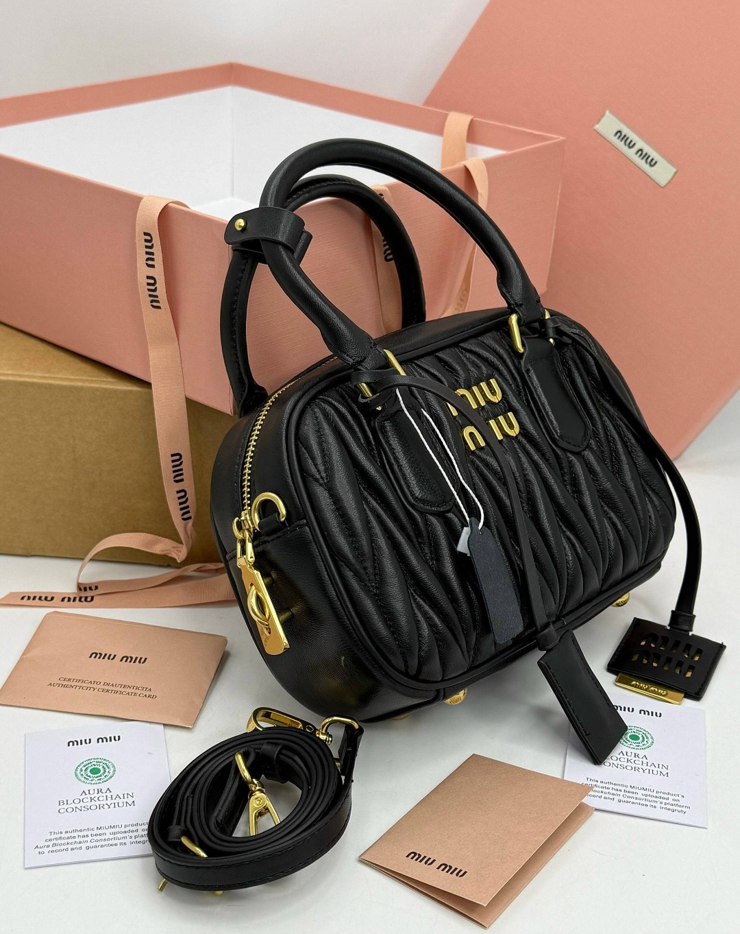 сумка,сумка женская miu miu,сумки женская,сумка miu miu,миу миу сумка