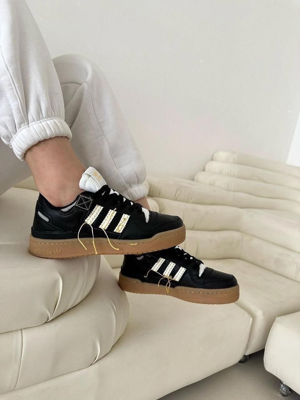 кроссовки adidas,кроссовки adidas original,кроссовки,кроссовки адидас,кроссовки adidas forum low