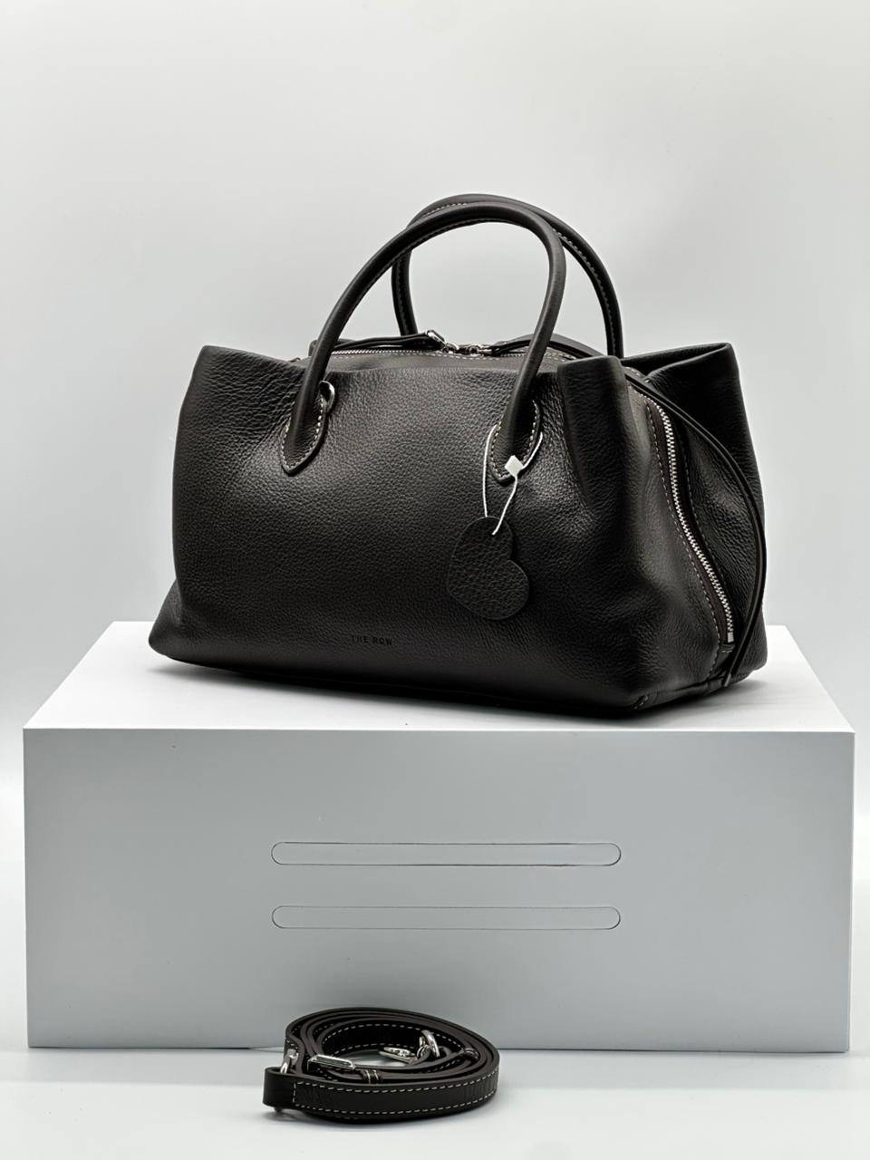 сумка,кожаная сумка,сумка женская,the row сумка,черная сумка