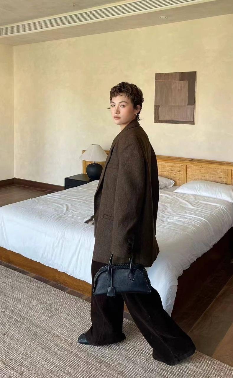 сумка,брендовая женская сумка,женская сумка,модная сумка,большая кожаная сумка-тоут the row dark brown