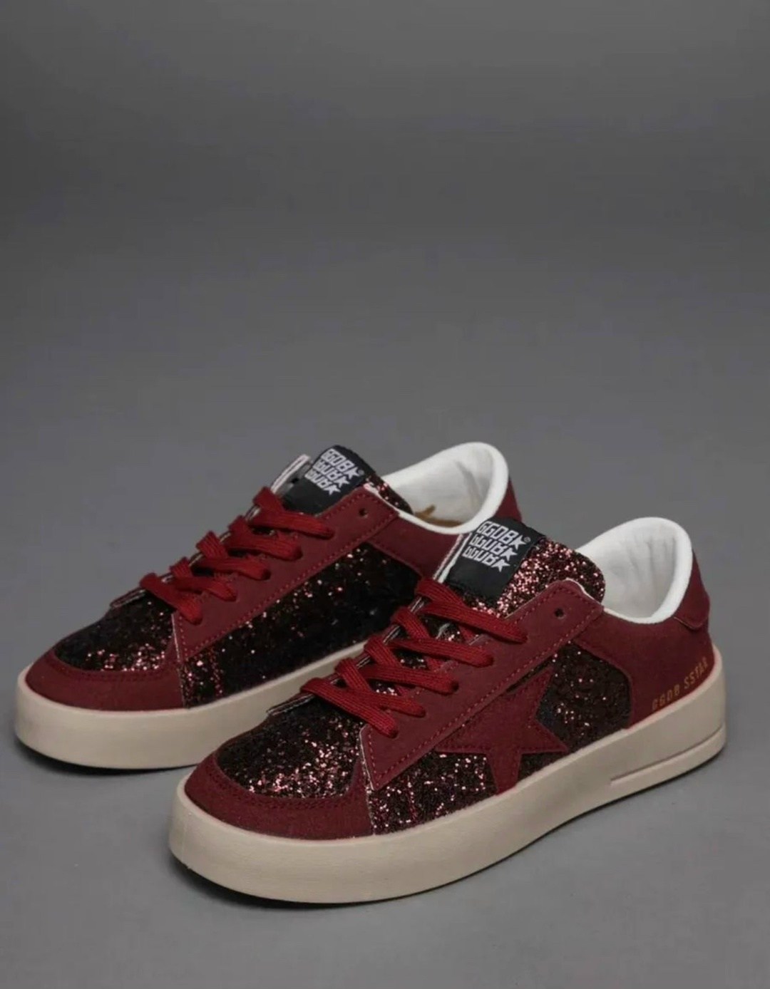 кроссовки golden goose с пайетками на платформе,кроссовки golden goose,,кеды golden goose,кеды golden goose со звездой джинсовые с пайетками