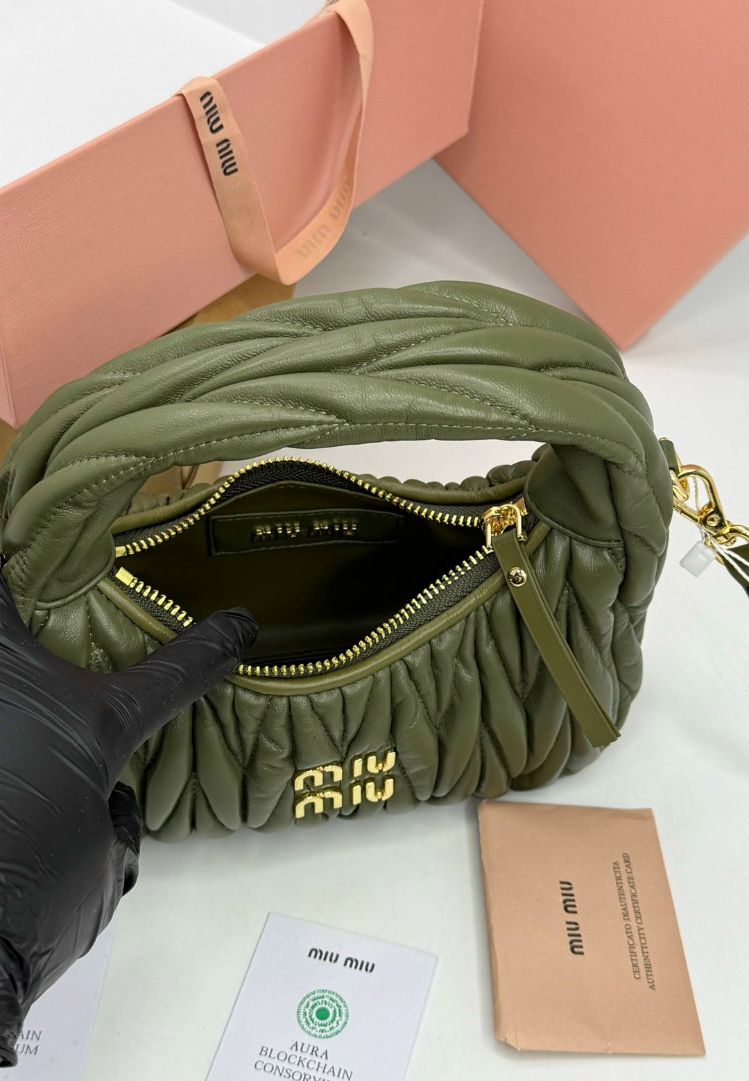 miu miu сумка,сумка женская miu miu,сумка миу миу,сумка,сумка miu miu маленькая