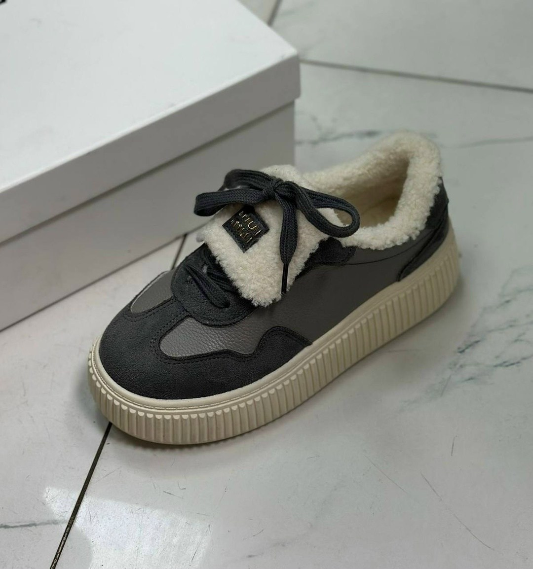 женская зимняя , женская,,угги замш,угги женские зимние