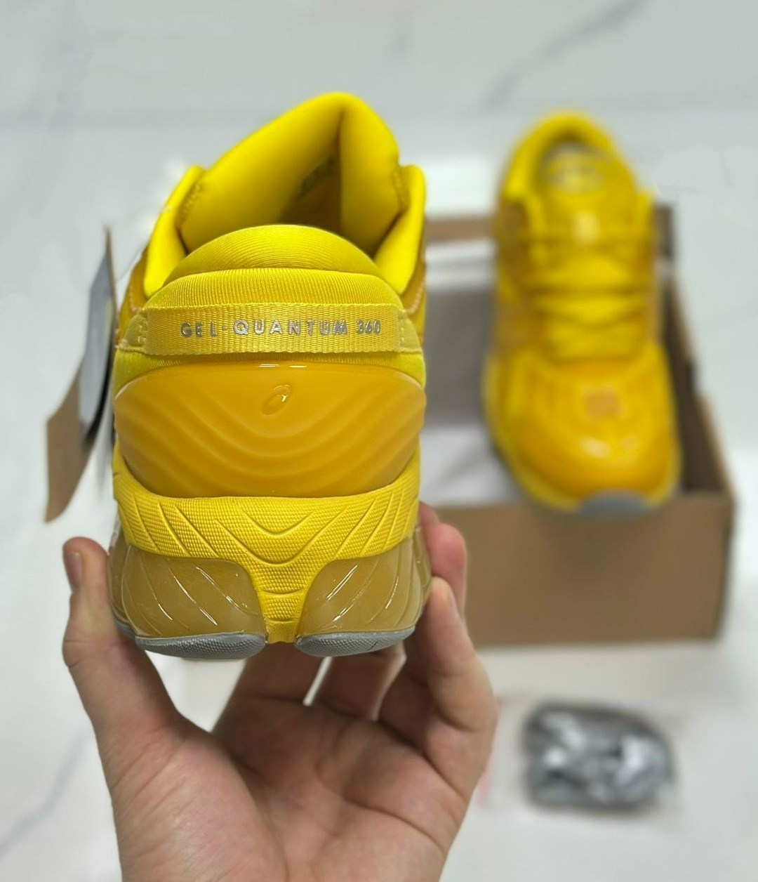 кроссовки asics,желтые кроссовки,мужские кроссовки asics,кроссовки,кроссовки асикс