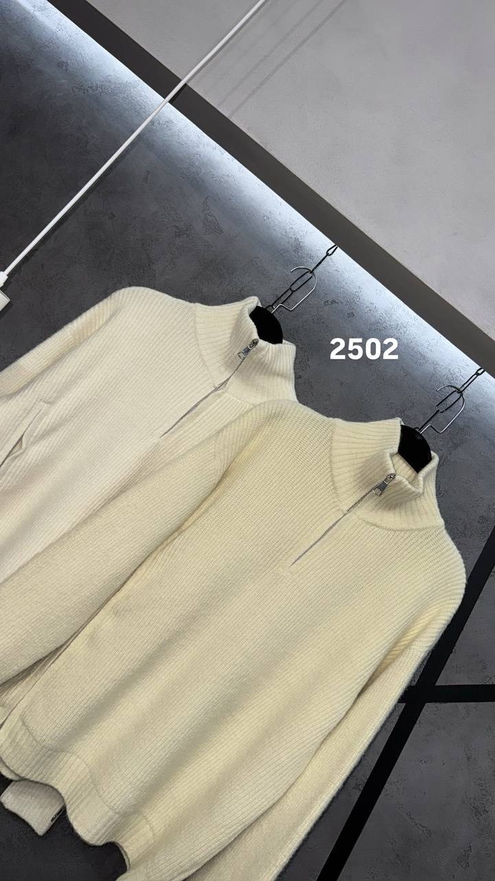 свитер с замком,свитер на молнии,трикотажный свитер,свитер,свитер женский