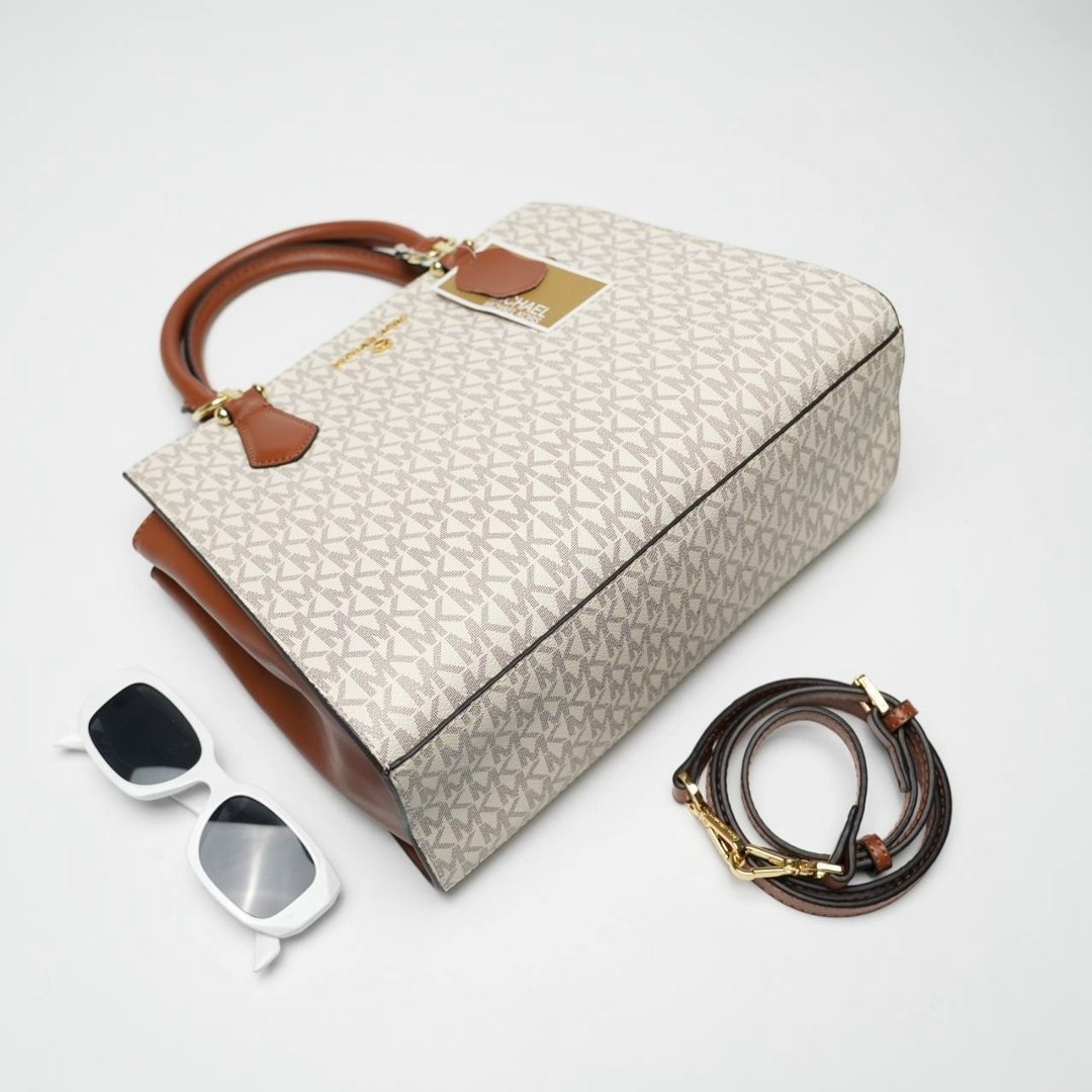 michael kors сумка,сумка женская michael kors,сумка,элегантная сумка,сумка бежевая