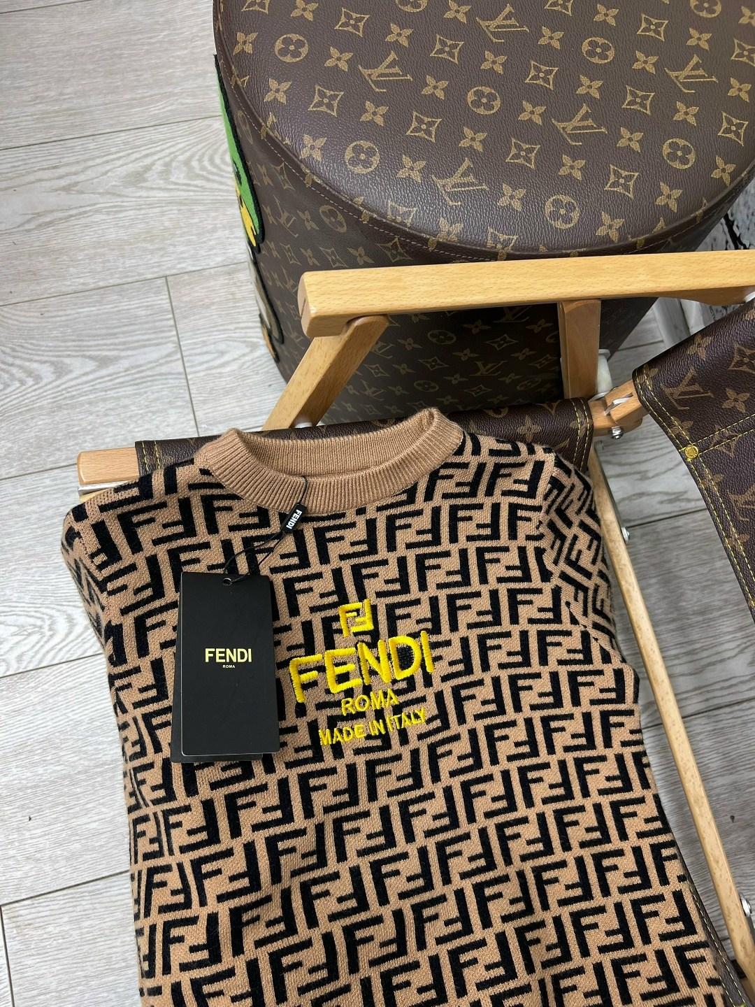 свитер fendi,детский свитер,свитер модный,свитера для мальчик,свитер детская