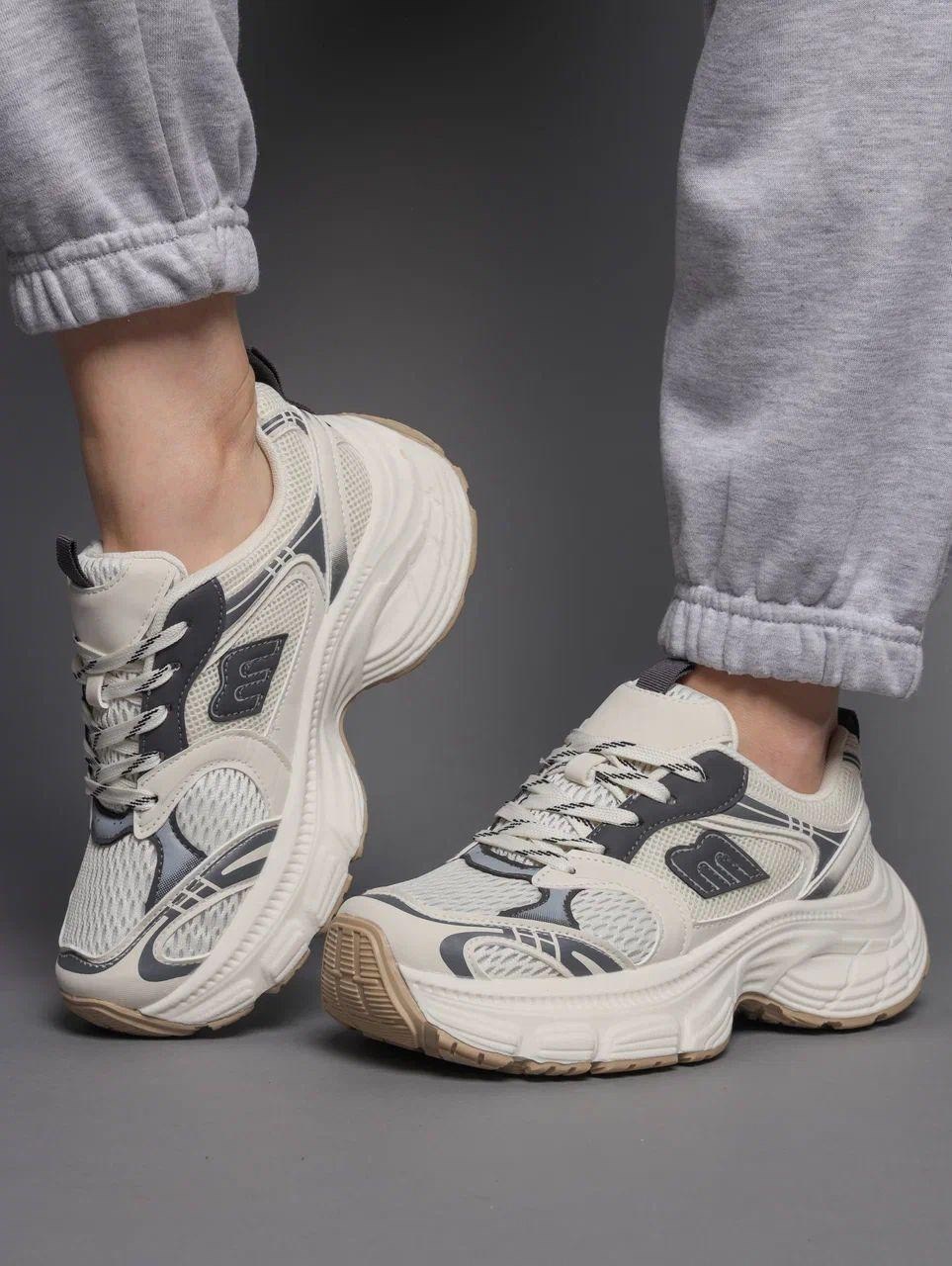 кроссовки женские balenciaga 10xl белые,кроссовки balenciaga,кроссовки женские balenciaga 10xl белые 38,кроссовки 3xl sneakers 3+ balenciaga,кроссовки женскиe