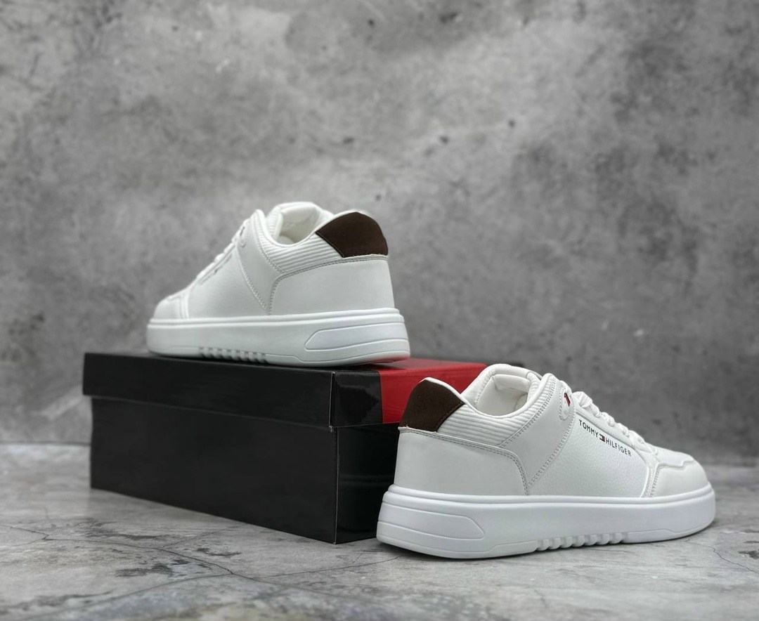,кроссовки tommy hilfiger мужские,белые кроссовки,кроссовки мужские светлые,кроссовка мужской