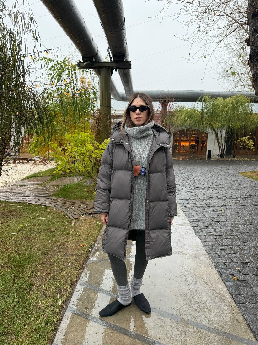 prada серый пуховик oversize,удлиненный пуховик,объемный пуховик кокон,пуховик кокон,пуховик оверсайз