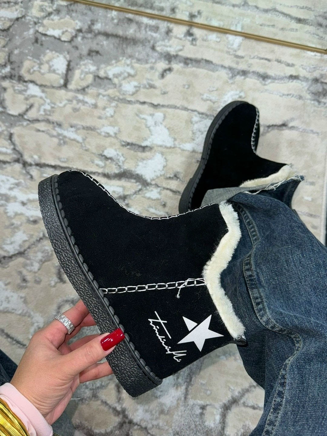 женские угги,угги женские зимние,,модные угги,зимняя  женская