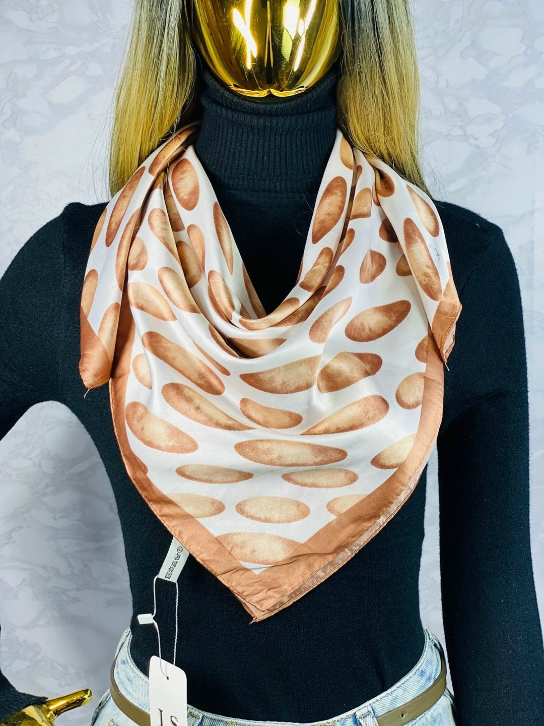 платки шелковые,платки тонки,платки шёлковы на шею,шелковый женский платок,женские платки