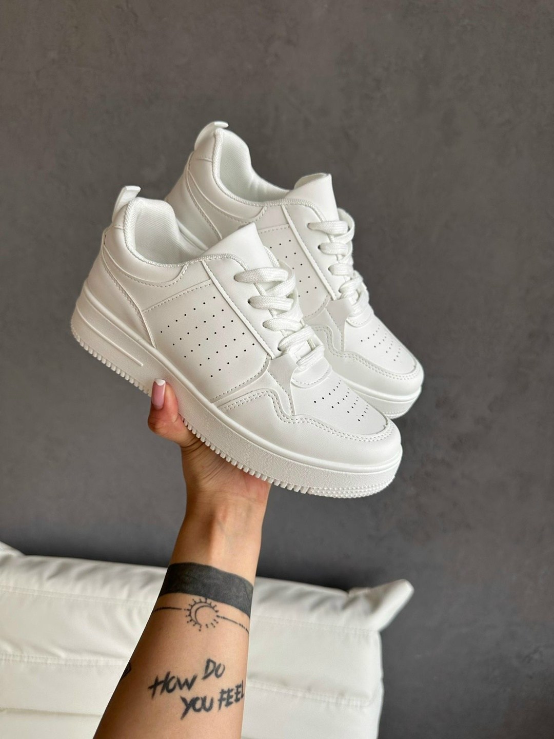 кроссовки женские,,кроссовки женские белые,белые кроссовки,белые кроссовки для женщин