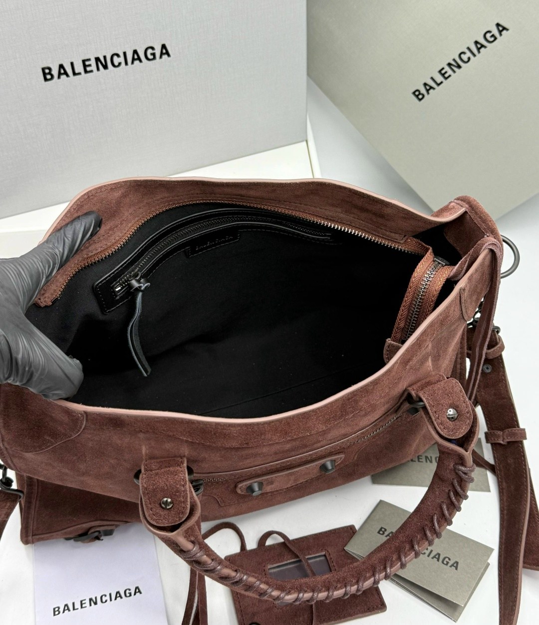 женская сумка balenciaga,сумка balenciaga,balenciaga bags,balenciaga city bag,сумка баленсиага классика