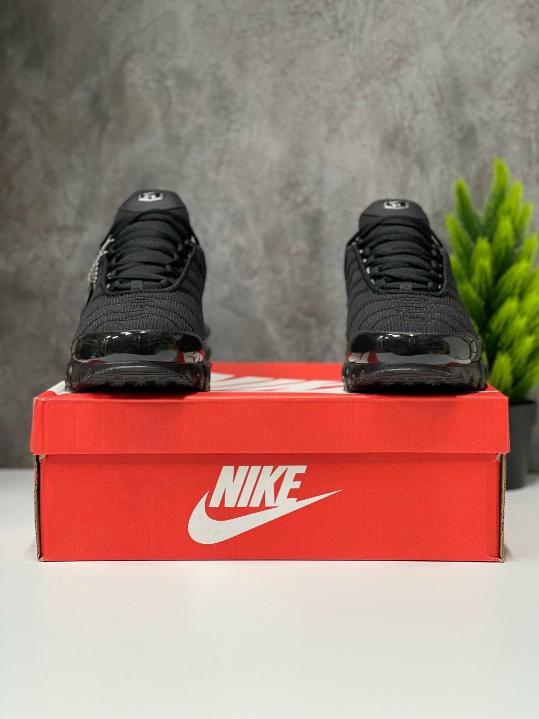 кроссовки nike air max tn plus,кроссовки мужские nike air max tn plus,nike air max tn plus black,nike tn air max plus,кроссовки