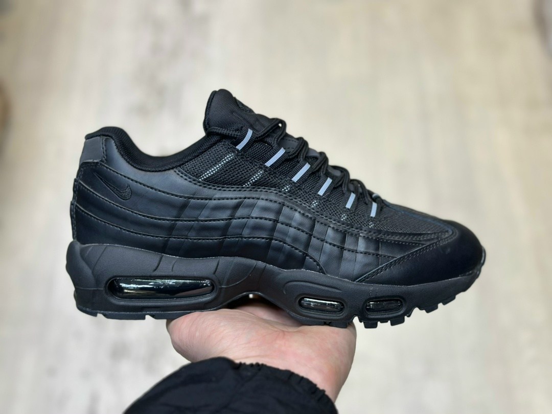 кроссовки emporio armani,кроссовки emporio armani кроссовки,кроссовки мужские armani emporio armani 452373590,кроссовки emporio armani черный,кроссовки мужские armani emporio armani цвет черный